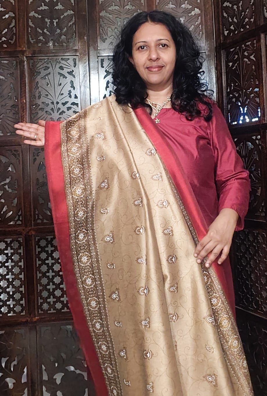 Bronze dupatta with maroon border