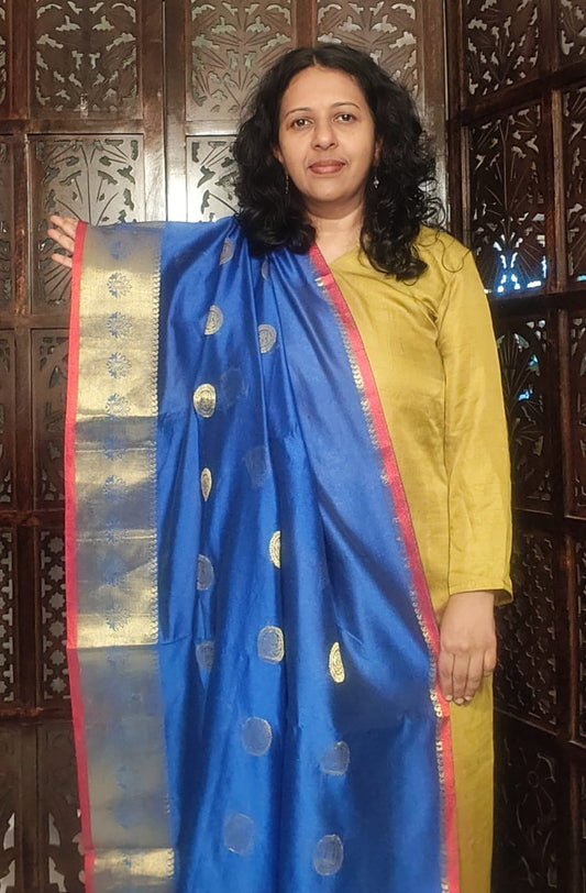 Blue with gold & maroon border